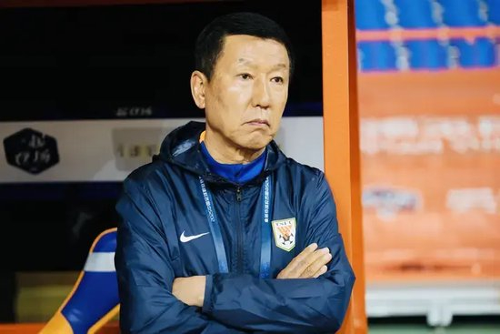 进行深入合作相关图片