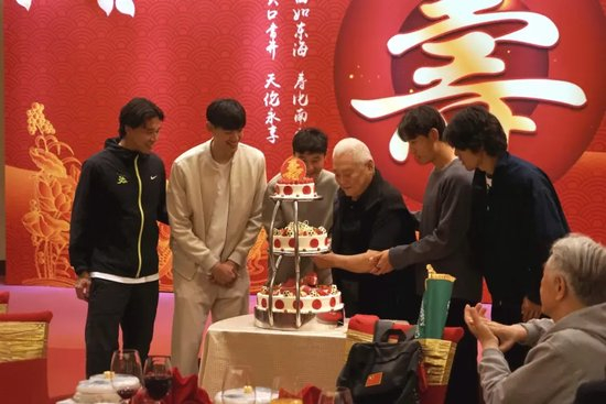 共同提升用户的移动互联网体验。展示图片