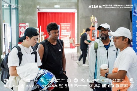 进行深入合作图片展示