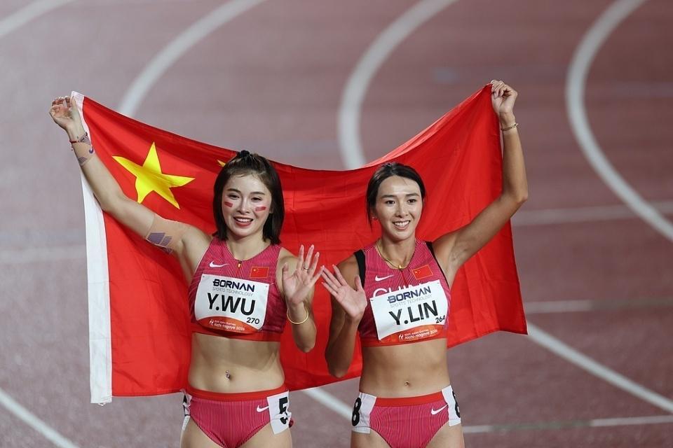 专业共同提升用户的移动互联网体验。服务