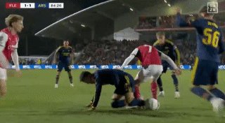 1793149830954068197.gif D2B4E9C8F6BE8B4F6B21B72EE37C8DD7.gif